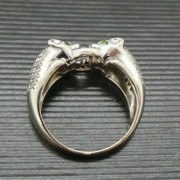 18K WHITE SOLID GOLD LADIES PANTHER DIAMOND and EMERALD RING - Picture 6 of 13